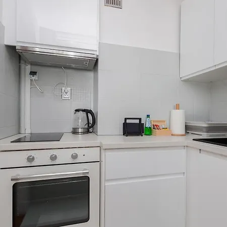 Apartment Shortstaypoland Chlodna